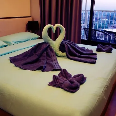 Apartment Infinity Pool Ocean View Pattaya