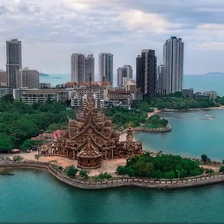 On The In Naklua * Pattaya
