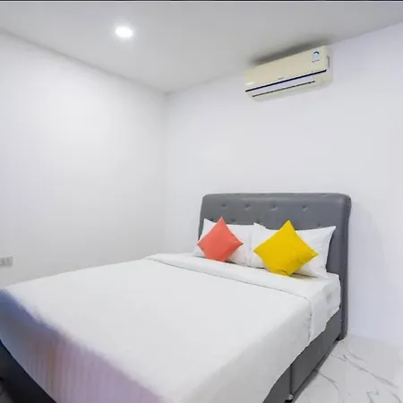 Plam Spring Pool D26 Hotel