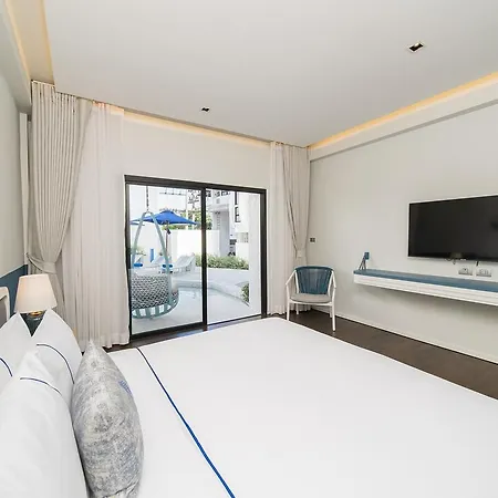 Resort Naklua 3*