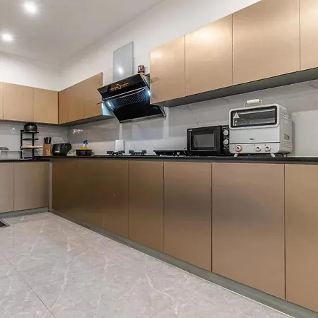 Villa Rk1芭提雅市中心全新豪华装修独栋泳池别墅 Pattaya