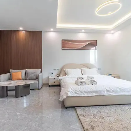 Rk1芭提雅市中心全新豪华装修独栋泳池别墅 * Pattaya