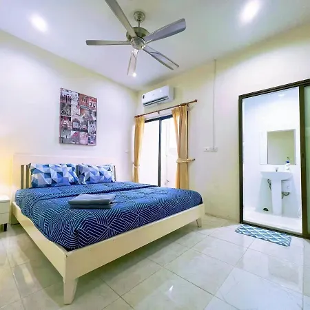 4 Bedroom 5 Bathroom Pool Villa, Close To The Beach Villa *