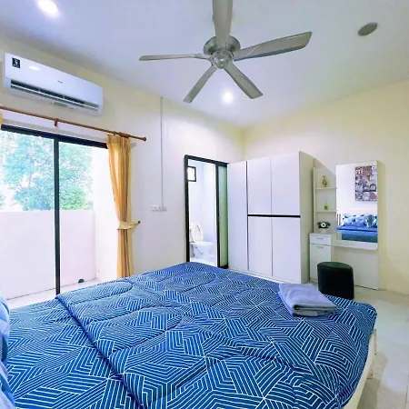 4 Bedroom 5 Bathroom Pool Villa, Close To The Beach Villa Pattaya