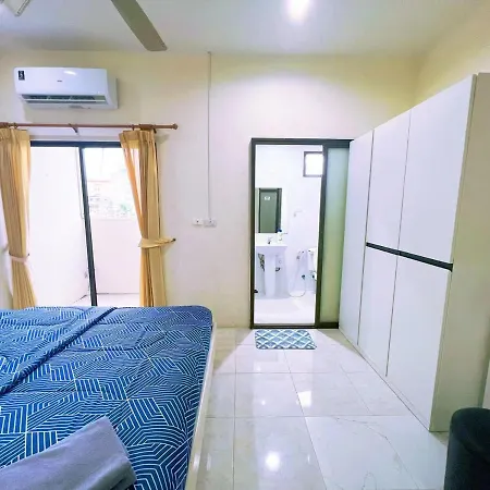 4 Bedroom 5 Bathroom Pool Villa, Close To The Beach Villa *