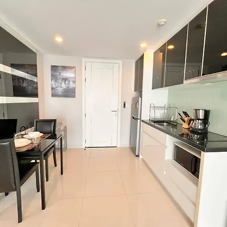 Memorable 1 Bed In Vision Apartment *