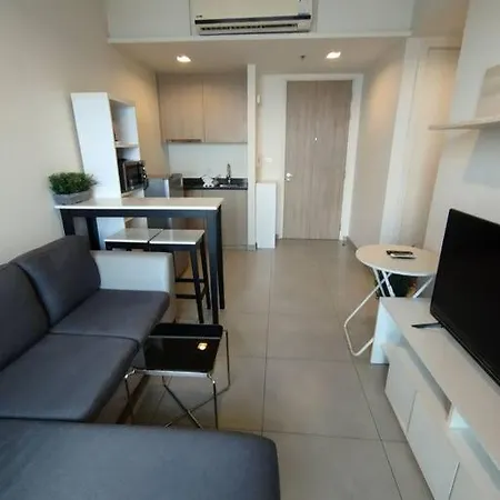Seaview Apartment