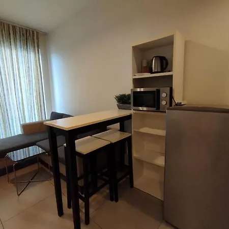 Seaview Apartment