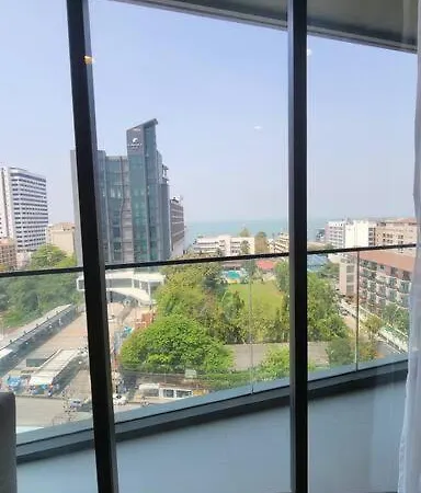 Edge Central 2 Bedroom Sea View Apartment *