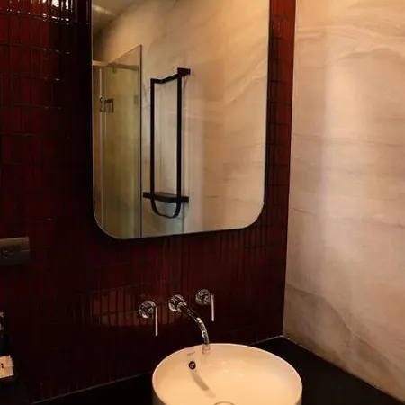 Edge Central 2 Bedroom Sea View * Pattaya