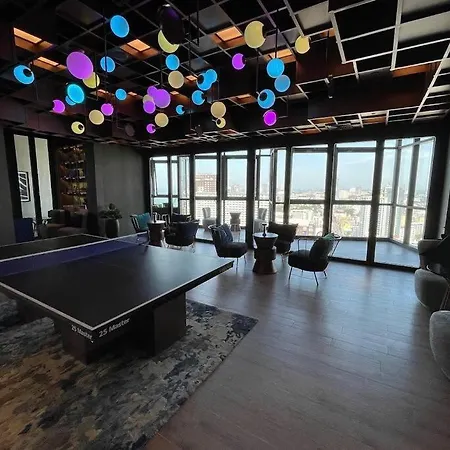 Apartment Edge Central 2 Bedroom Sea View *