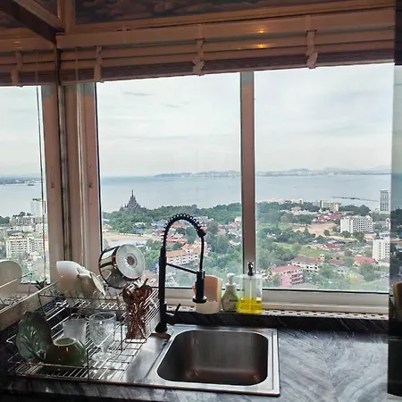 Apartment Art Under The Clouds 32nd Floor Sea View Superhost *