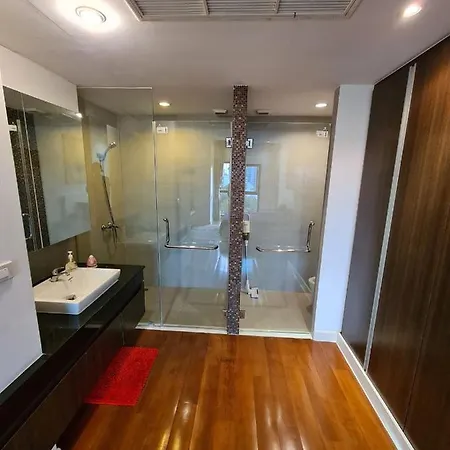 The Axis Condominium Apartment Pattaya