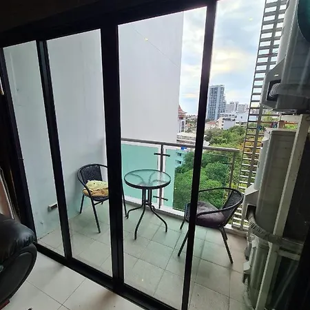 The Axis Condominium Pattaya