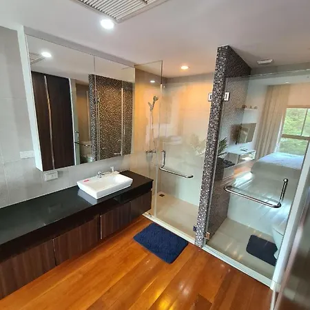 The Axis Condominium * Pattaya