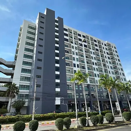 Apartment The Axis Condominium Pattaya