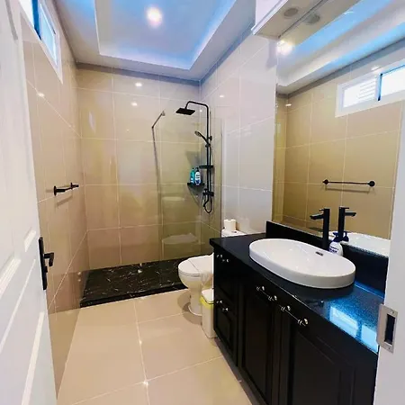 Siam-cityhouse Luxury Pool Villa-jacuzzi- Walking St 10min Pattaya