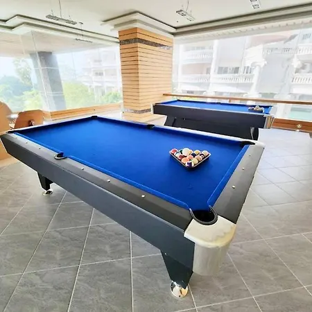 Oceanview Retreat Wongamat Tower *