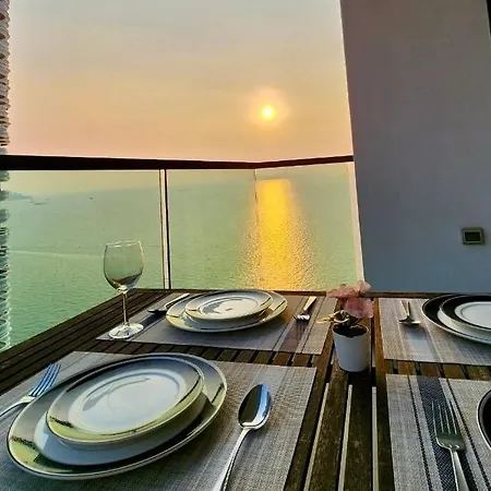 Oceanview Retreat Wongamat Tower