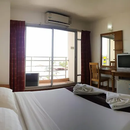 Eastiny Seven Hotel