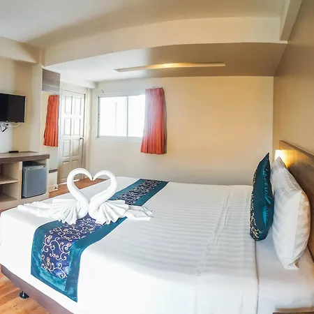 Eastiny Hotel 3*