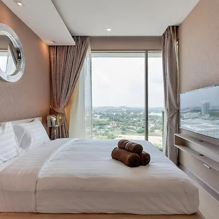 อพาร์ทเม้น Riviera Jomtien L Guest Friendly L High Floor *