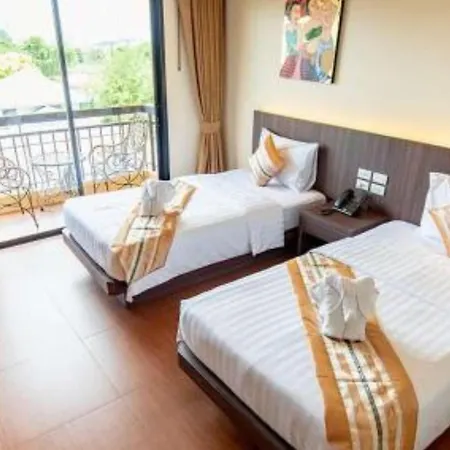 The Ld โรงแรม 4*