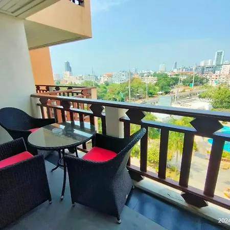 Royal Hill Luxurious Spacious 2 Bedrooms 2 Baths 100sqm Wi-fi