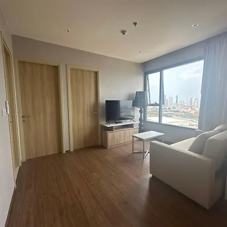 Once2 Apartment *