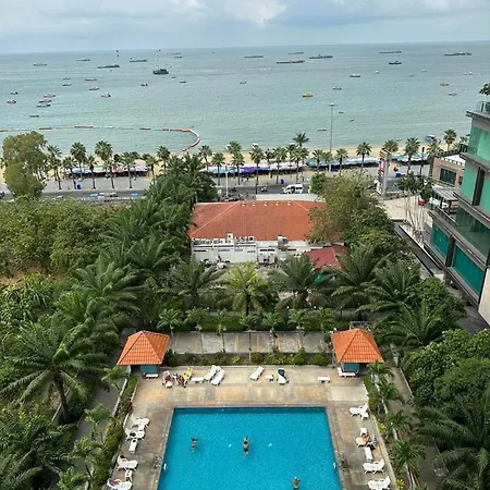 Viewtalay Condominium คอนโดวิวทะเล 6 พัทยา By Dollie * Pattaya