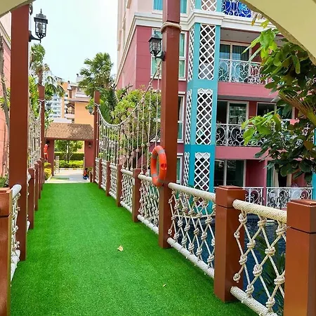 Spacious 1br Waterpark Near & Walking St. Pattaya
