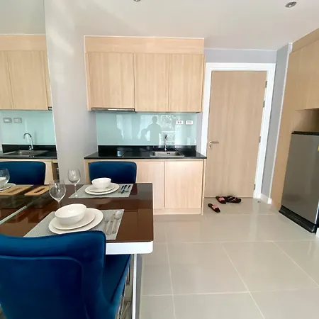 Grand Caribbean 19 Floor Apartment Pattaya