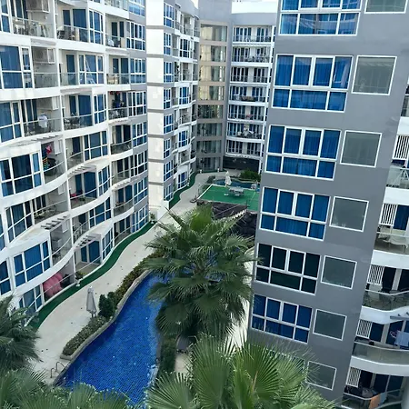 芭提雅中心 Grand Avenue 2卧室公寓泳池景 智能电视 高速互联网 Pattaya