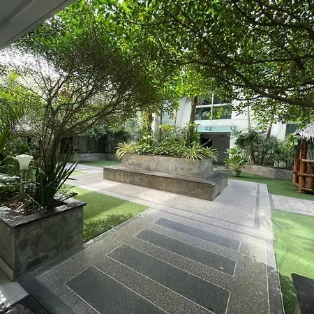 Russo Apartment