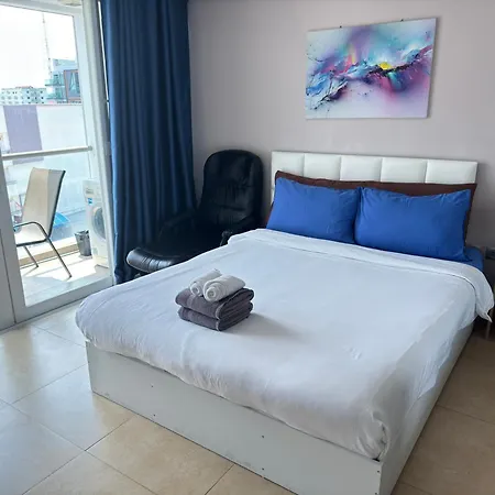 芭提雅中心centara Avenue 6楼一卧公寓 高速互联网智能电视酒吧街步行街 Apartment *
