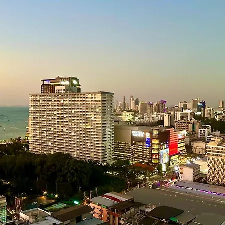 Sea View @the Base อพาร์ทเม้น Pattaya