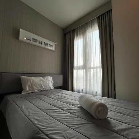 อพาร์ทเม้น Sea View 2 Bed @ *