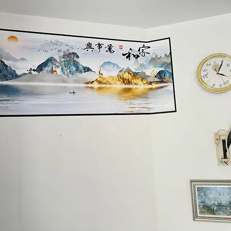 View Sea看海观景公寓 机场巴士站隔壁 出门双条车到芭提雅海滩、步行街和各㬌点 * Pattaya
