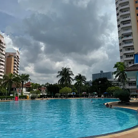 Apartment Mina View 49 Pattaya