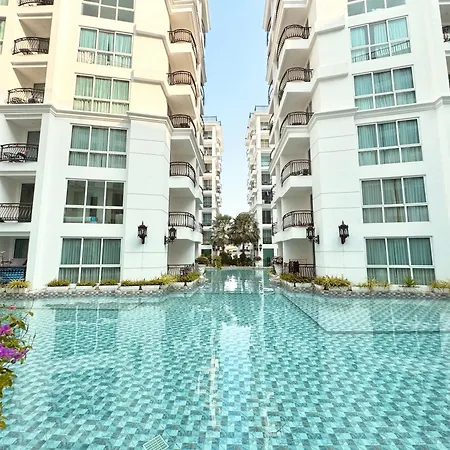 Garden Olympus & Yahaha Pattaya
