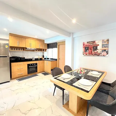 House- 171, Private Pool 4 Bed5bath Near Walking St, Bbq Pattaya