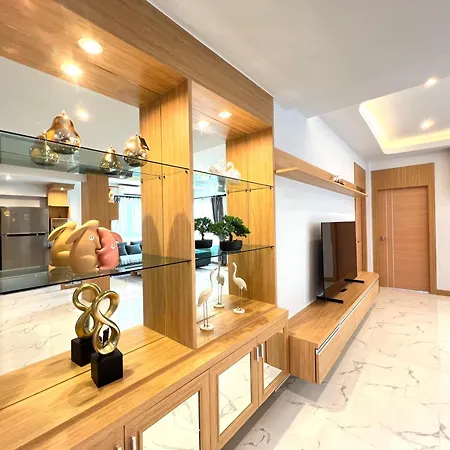 House- 171, Private Pool 4 Bed5bath Near Walking St, Bbq วิลล่า