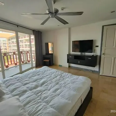 Royal Hill Luxurious Spacious 2 Bedrooms 2 Baths 100sqm Wi-fi Apartment