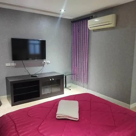 Royal Hill Luxurious Spacious 2 Bedrooms 2 Baths 100sqm Wi-fi