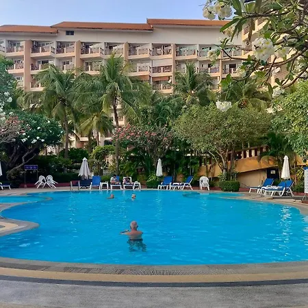 Royal Hill Luxurious Spacious 2 Bedrooms 2 Baths 100sqm Wi-fi Apartment