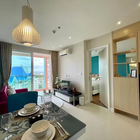 บ้านพัก Grande Caribbean แกรนด์แคริบเบียน จอมเทียน Pattaya