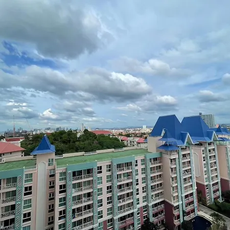 บ้านพัก Grande Caribbean แกรนด์แคริบเบียน จอมเทียน Pattaya