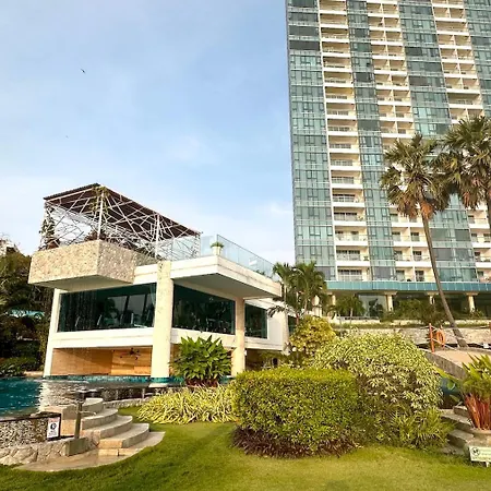 Apartment Oceanfront Luxury In With Private And Inifinity Pool - Not A 30 Day Minimum Pattaya