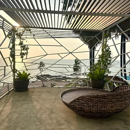 Oceanfront Luxury In With Private And Inifinity Pool - Not A 30 Day Minimum Apartment