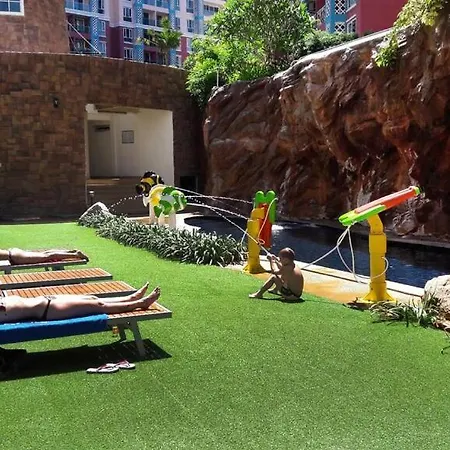 Apartment Grande Caribbean Guestroom Pattaya